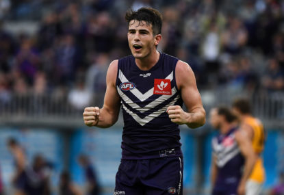 Hawthorn Hawks vs Fremantle Dockers: AFL live scores