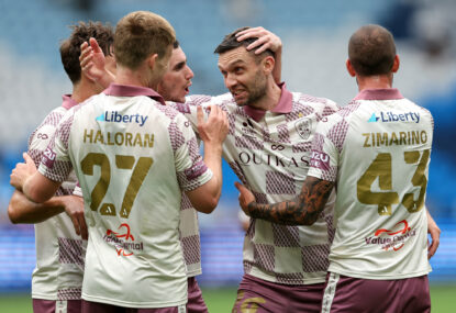 Brisbane Roar FINALLY earn first win with massive boilover, Reds pinch top spot from Auckland