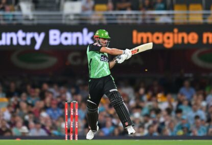 Stoinis fires, Maxwell takes all-time great catch as Stars finally shine to break BBL losing streak