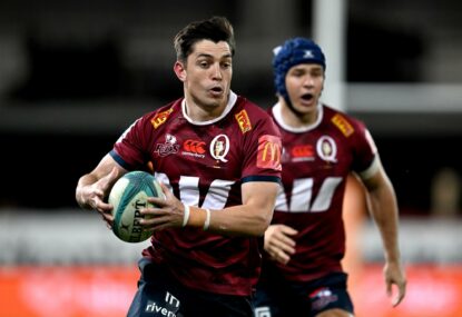 Super Rugby live scores: Vunivalu shown red card as Reds struggle to stay with Drua in Fiji