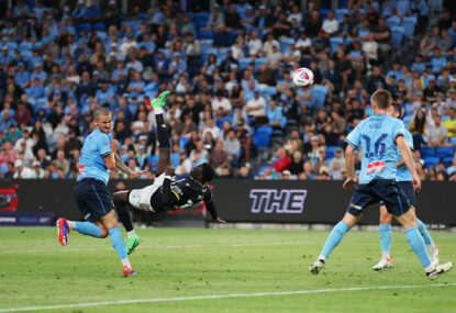 Piol's brilliant bicycle helps Bulls defeat 10-man Sydney after Roos bolter marched